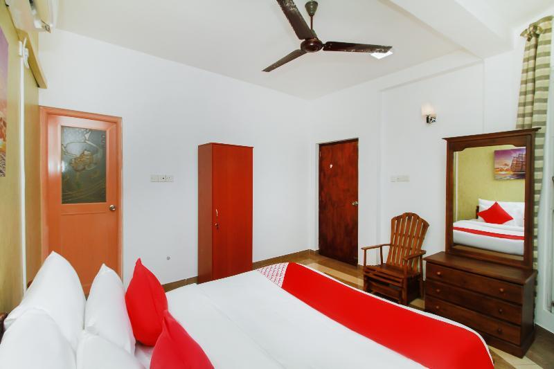 Maple Tree Residencies Hotel Dehiwala-Mount Lavinia Exterior photo